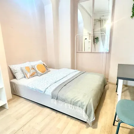 Apartamento Rhapsody - 4 - Steps From Major Attractions Budapest