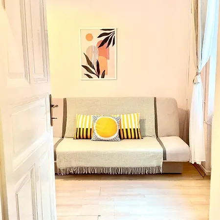 Rhapsody - 4 - Steps From Major Attractions アパート *
